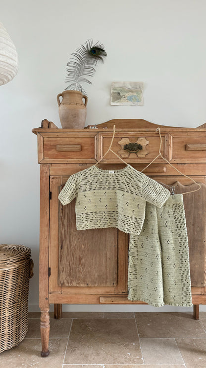 100% cotton crochet top and pants in moss colour with an elasticated waist and floral filet design throughout