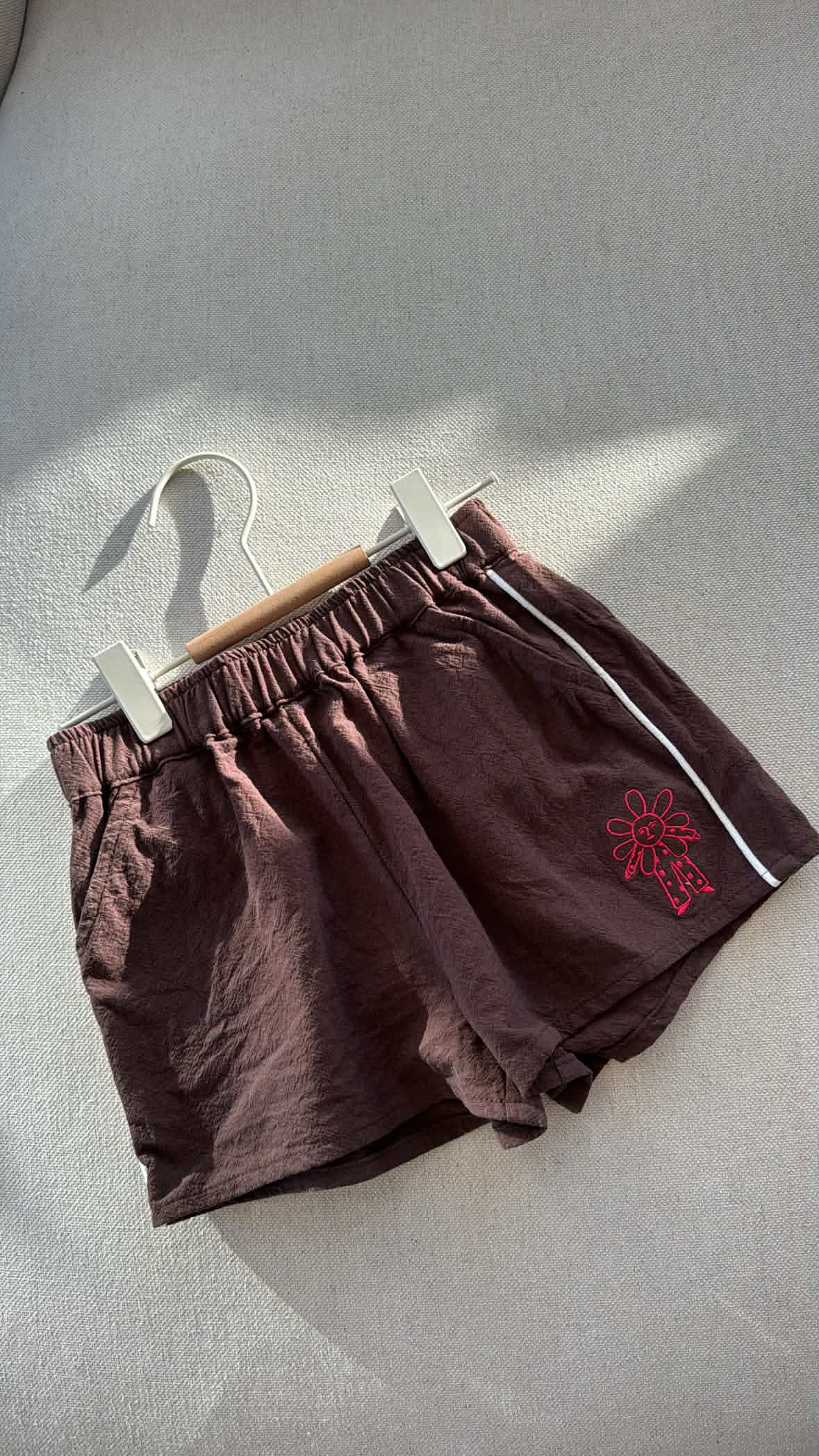 Dancing Flower Shorts | Cocoa